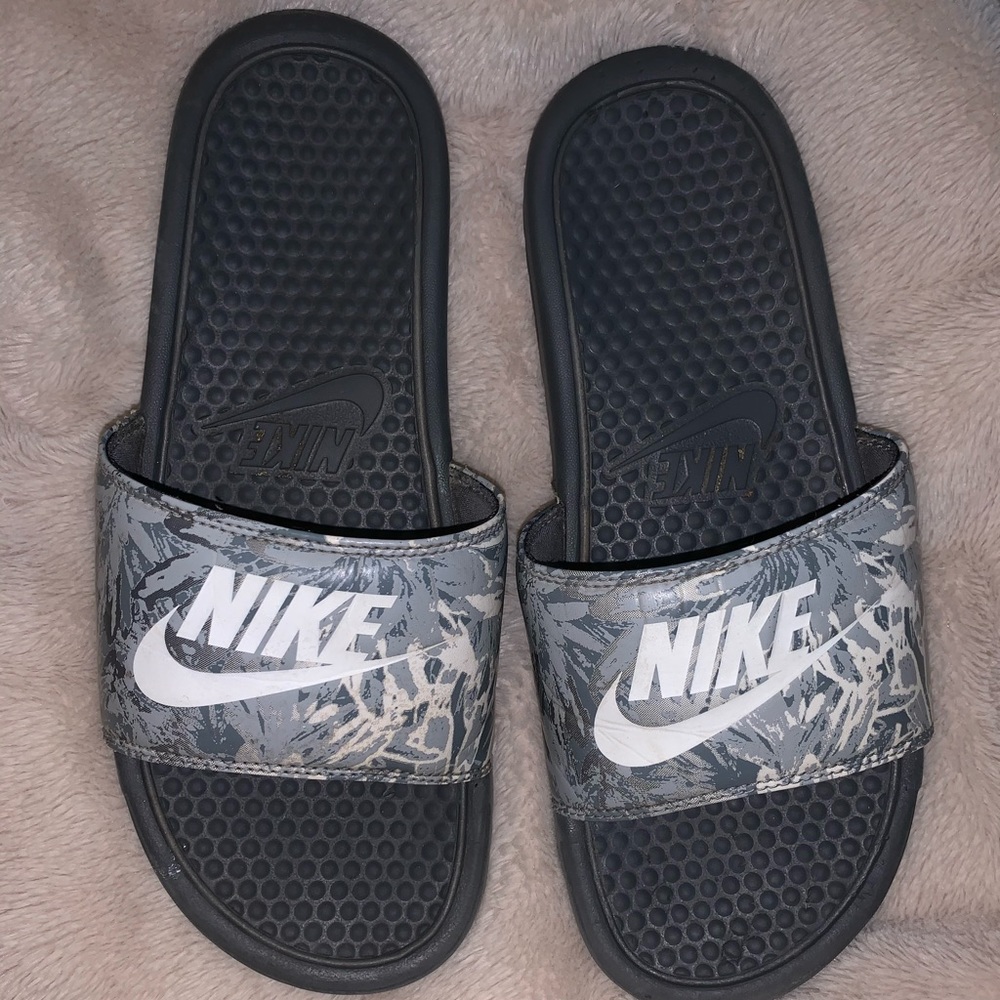 grey nike slides